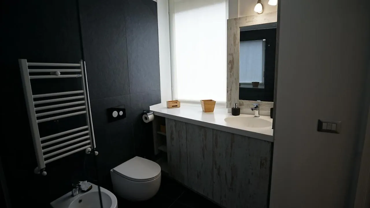 Argo Milano Apartman 0*,